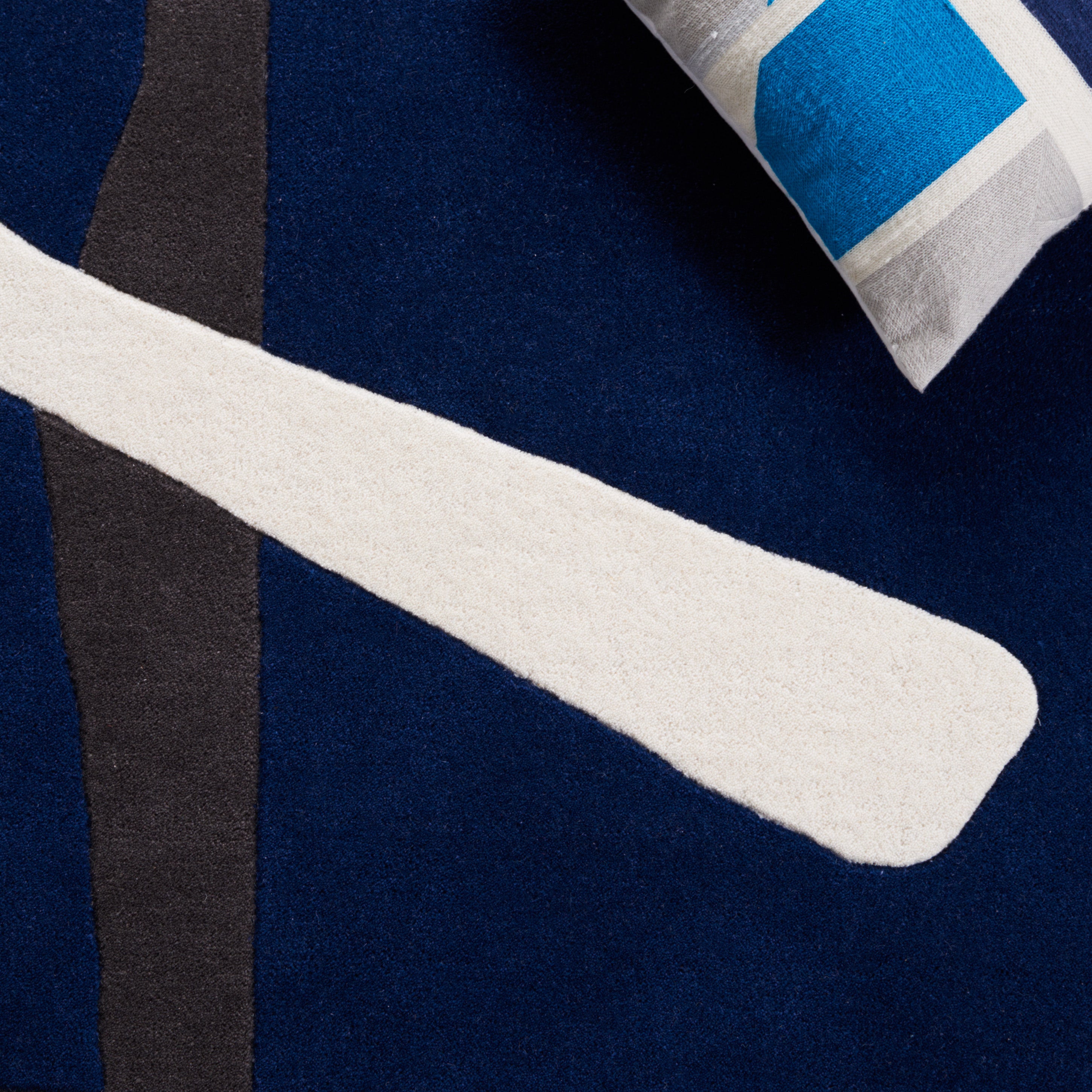 Safavieh Fifth Avenue 140 Rug, FTV140 - Blue / Ivory