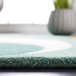 Safavieh Fifth Avenue 146 Rug, FTV146 - Green / Ivory