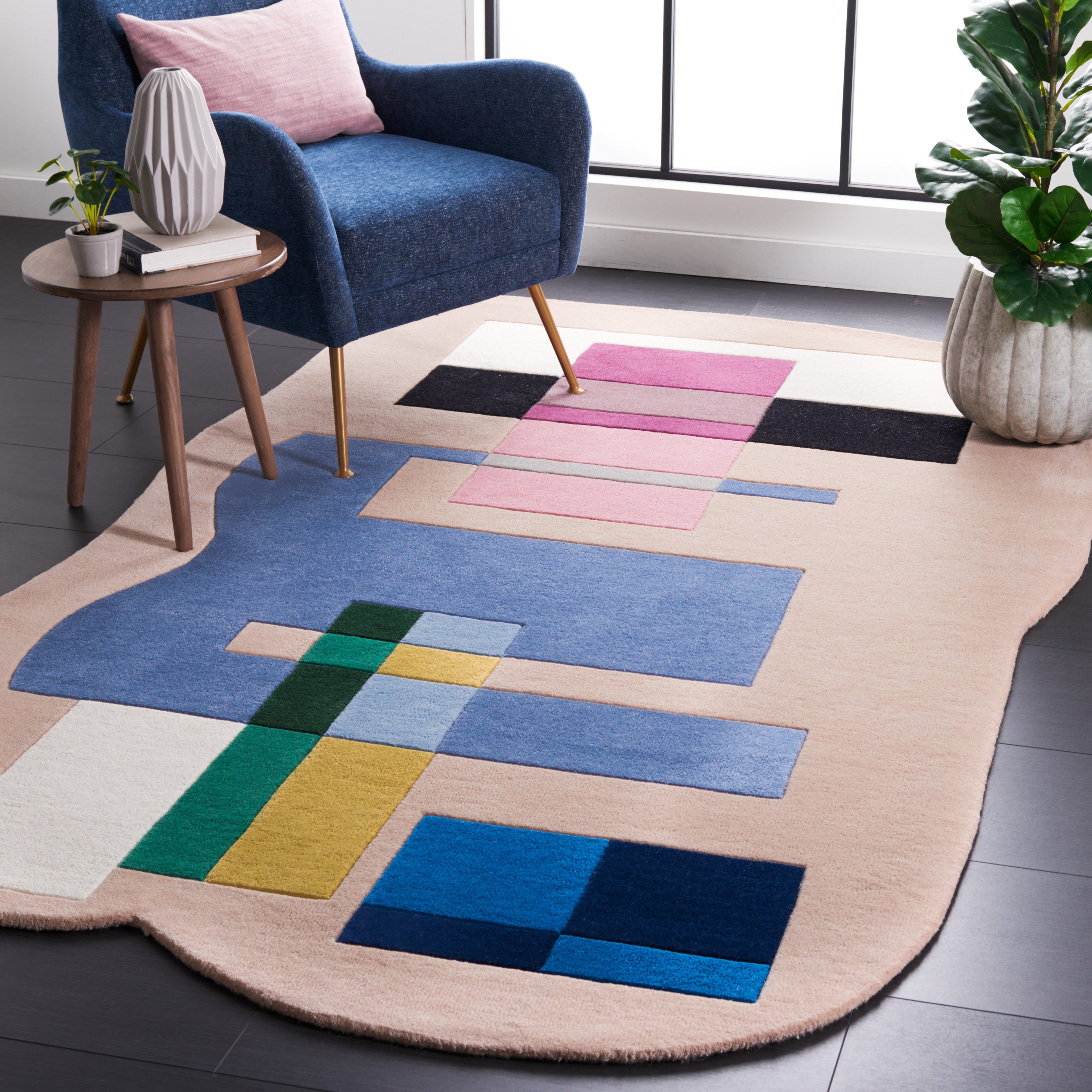 Safavieh Fifth Avenue 148 Rug, FTV148 - Beige / Blue