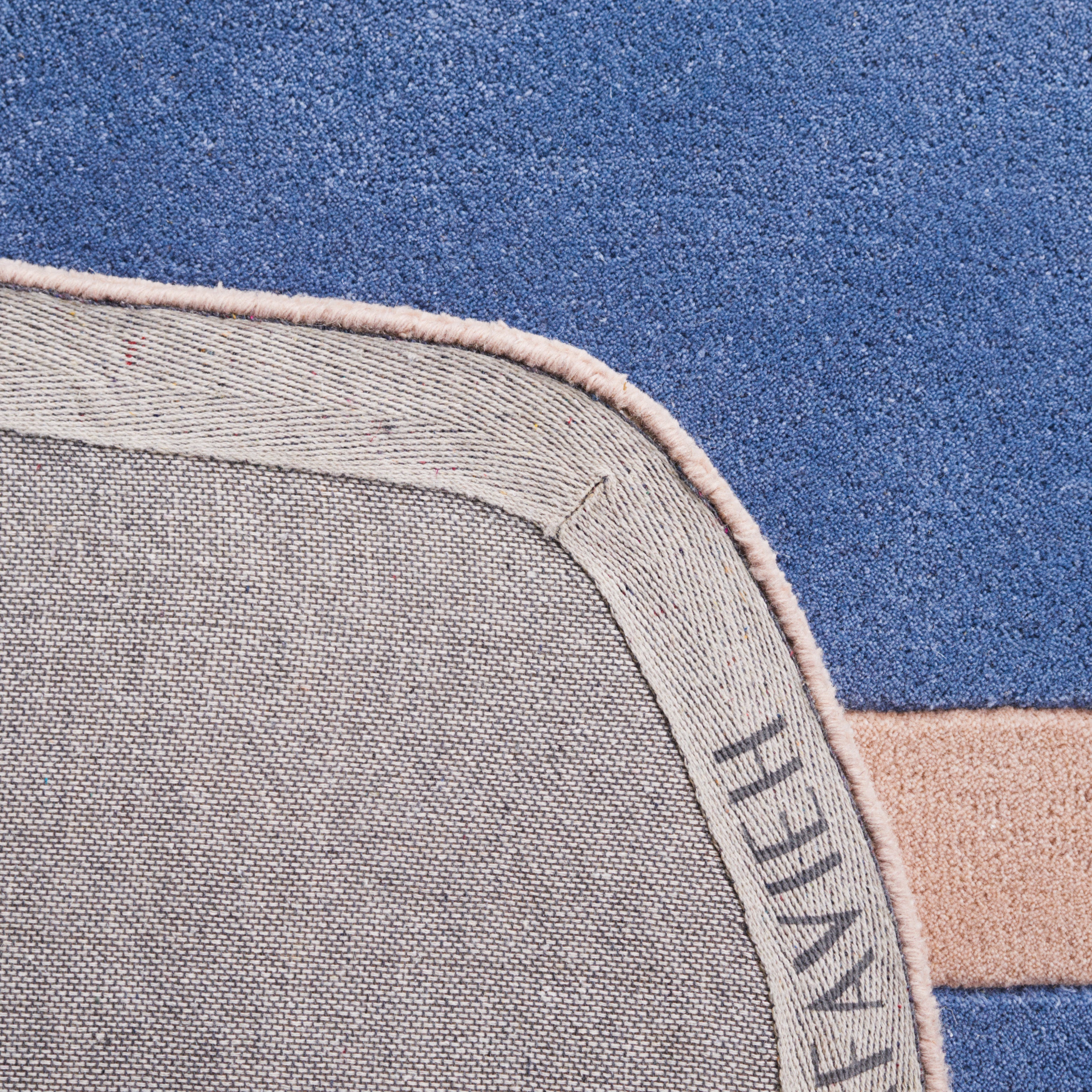 Safavieh Fifth Avenue 148 Rug, FTV148 - Beige / Blue