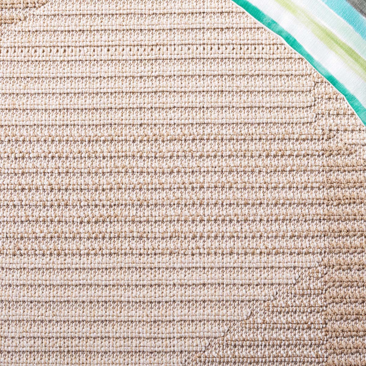 Safavieh Global 400 Rug, GLB400 - Beige / Ivory