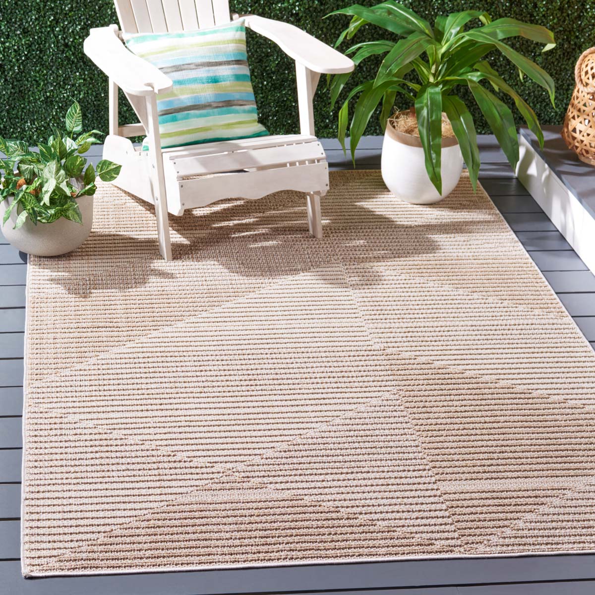 Safavieh Global 400 Rug, GLB400 - Beige / Ivory