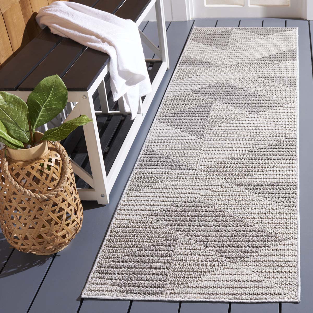 Safavieh Global 400 Rug, GLB400 - Light Grey / Grey