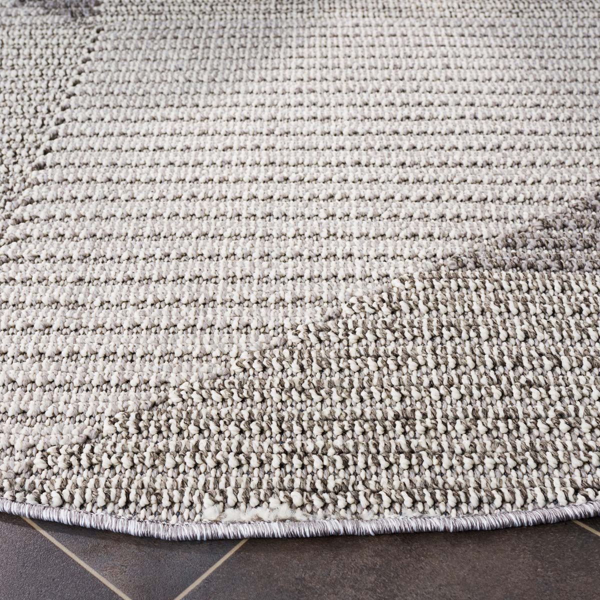 Safavieh Global 400 Rug, GLB400 - Light Grey / Grey
