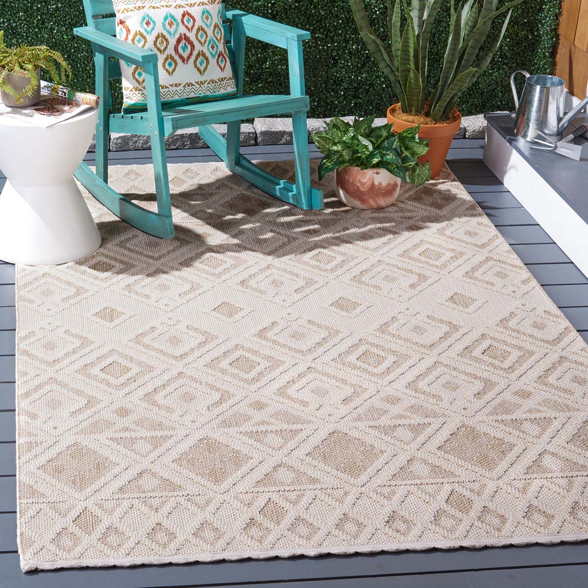 Safavieh Global 404 Rug, GLB404 - Beige / Ivory