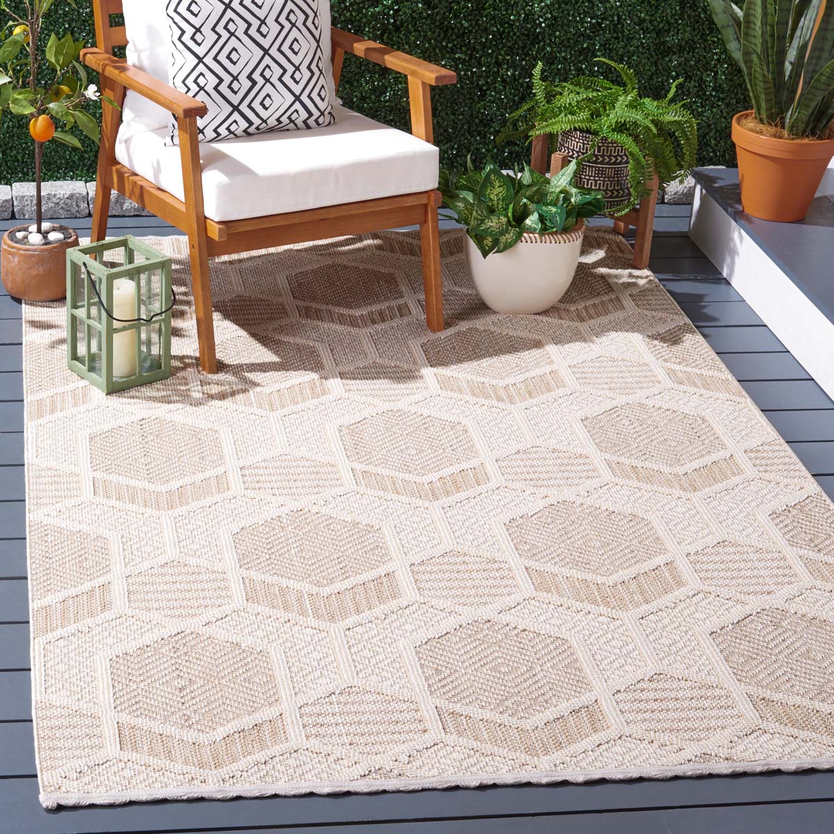 Safavieh Global 406 Rug, GLB406 - Beige / Ivory