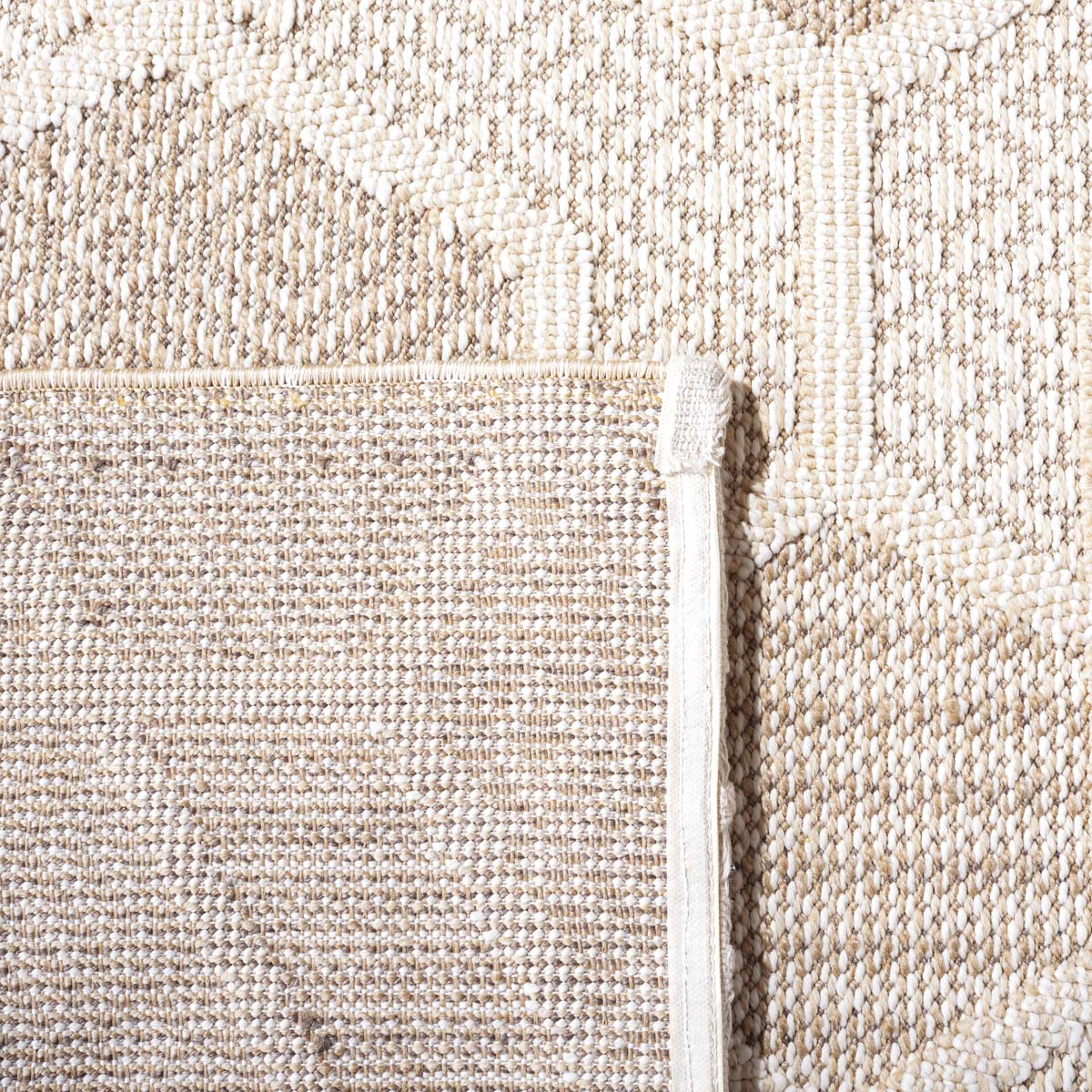 Safavieh Global 406 Rug, GLB406 - Beige / Ivory
