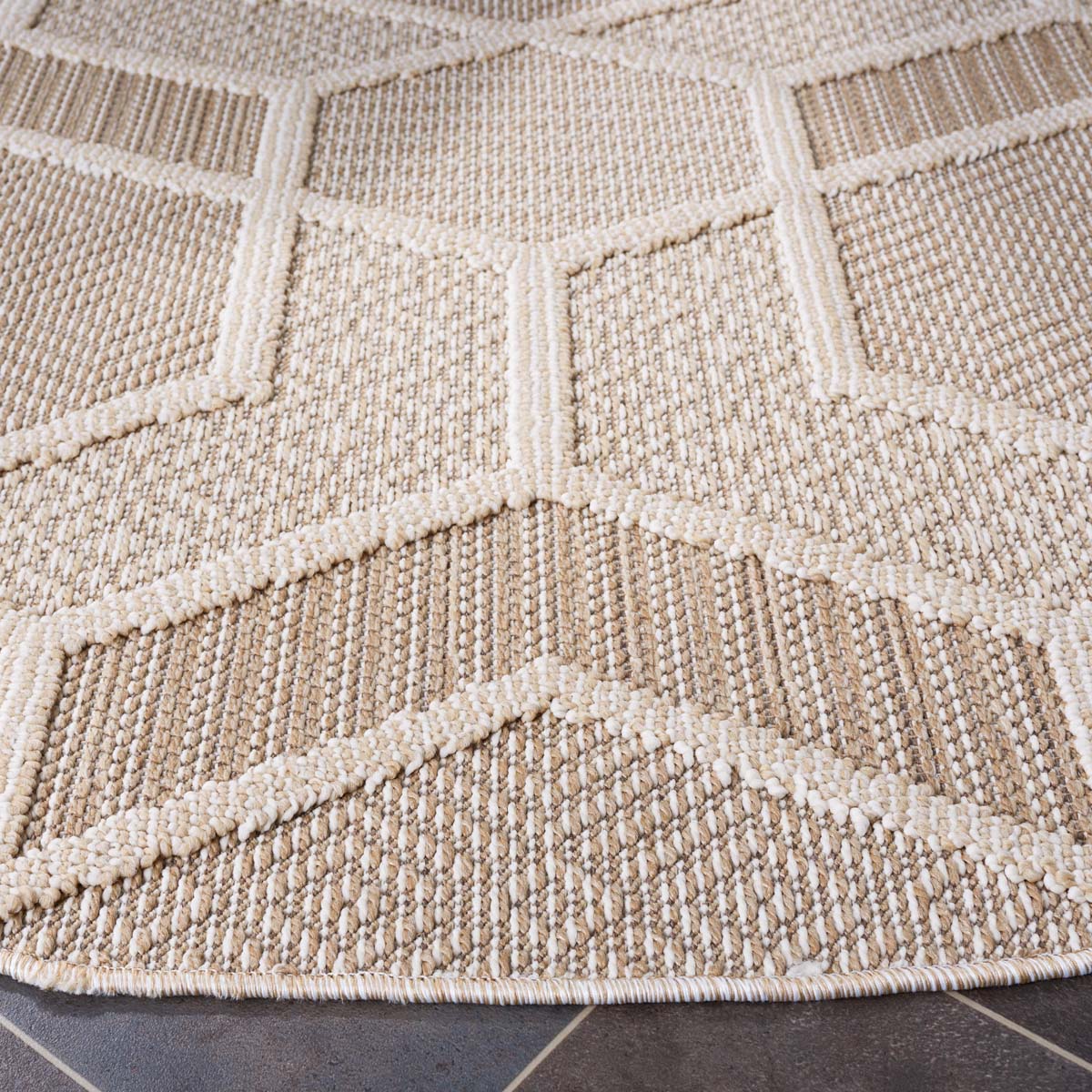 Safavieh Global 406 Rug, GLB406 - Beige / Ivory
