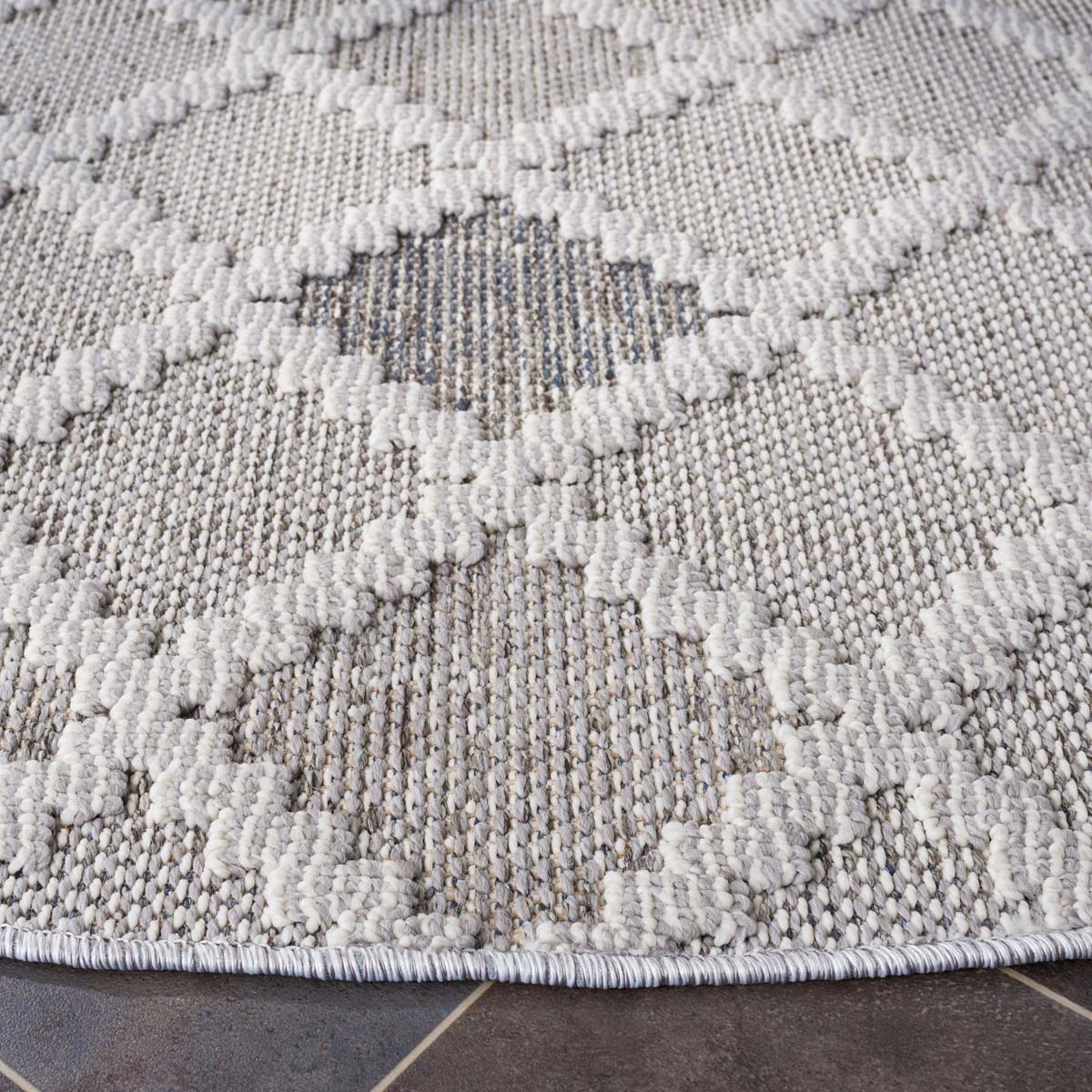 Safavieh Global 408 Rug, GLB408 - Grey / Ivory
