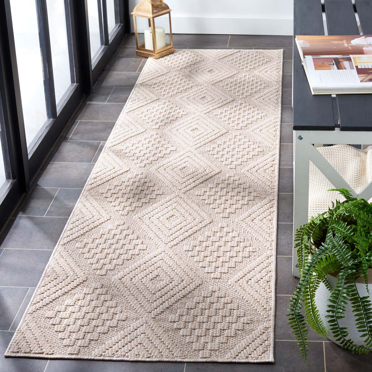 Safavieh Global 410 Rug, GLB410 - Beige / Ivory