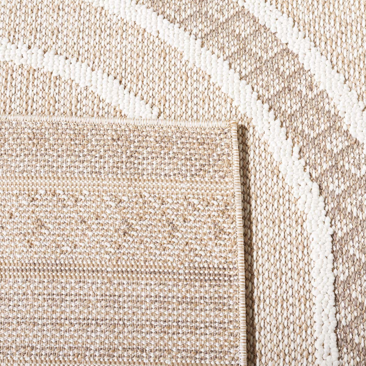 Safavieh Global 412 Rug, GLB412 - Beige / Ivory