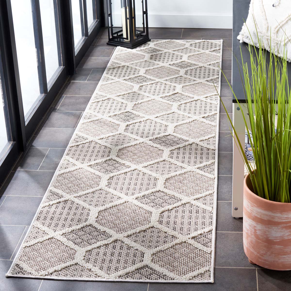Safavieh Global 414 Rug, GLB414 - Grey / Ivory