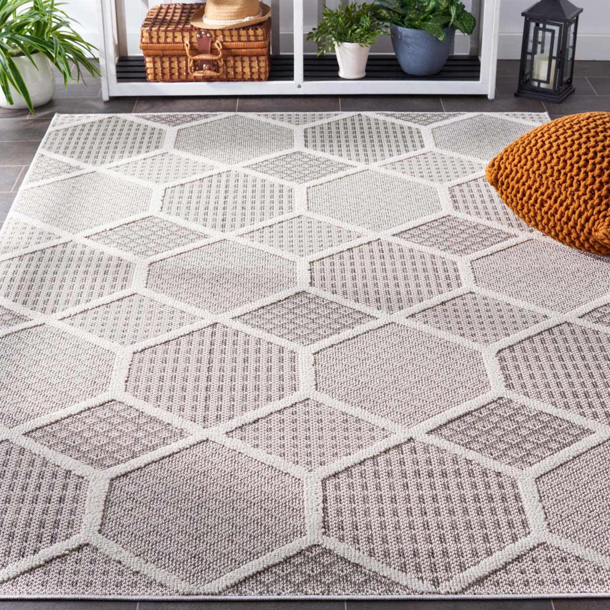 Safavieh Global 414 Rug, GLB414 - Grey / Ivory