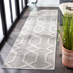 Safavieh Global 416 Rug, GLB416 - Grey / Ivory
