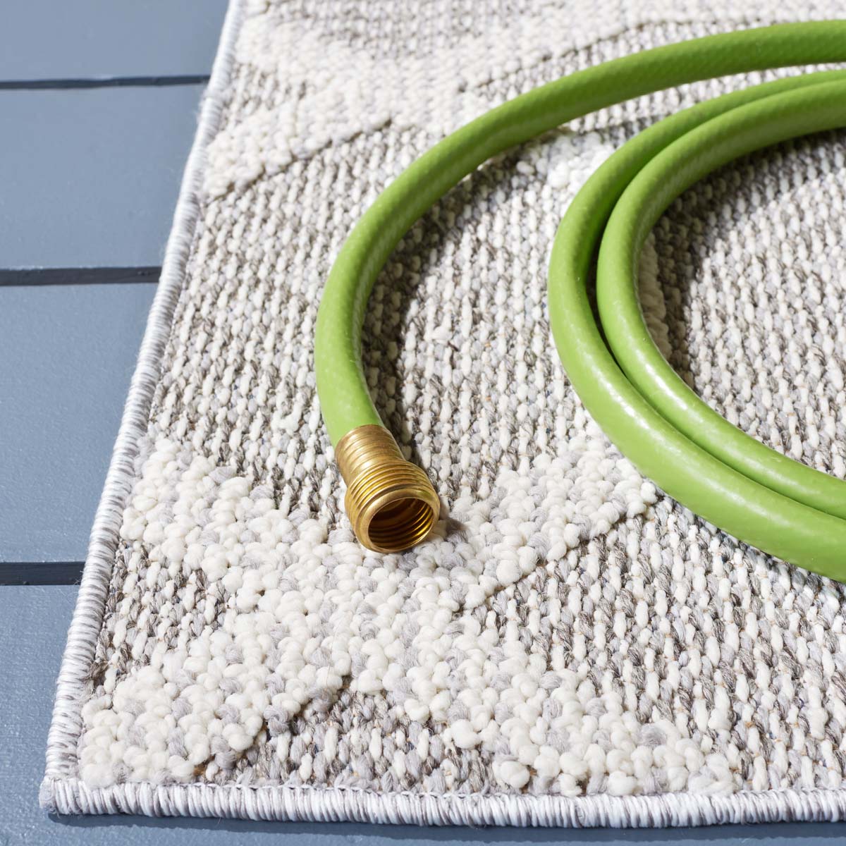 Safavieh Global 416 Rug, GLB416 - Grey / Ivory