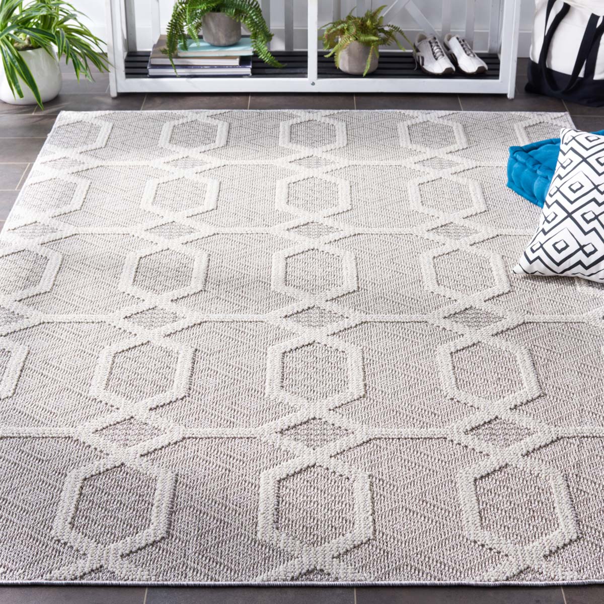 Safavieh Global 416 Rug, GLB416 - Grey / Ivory