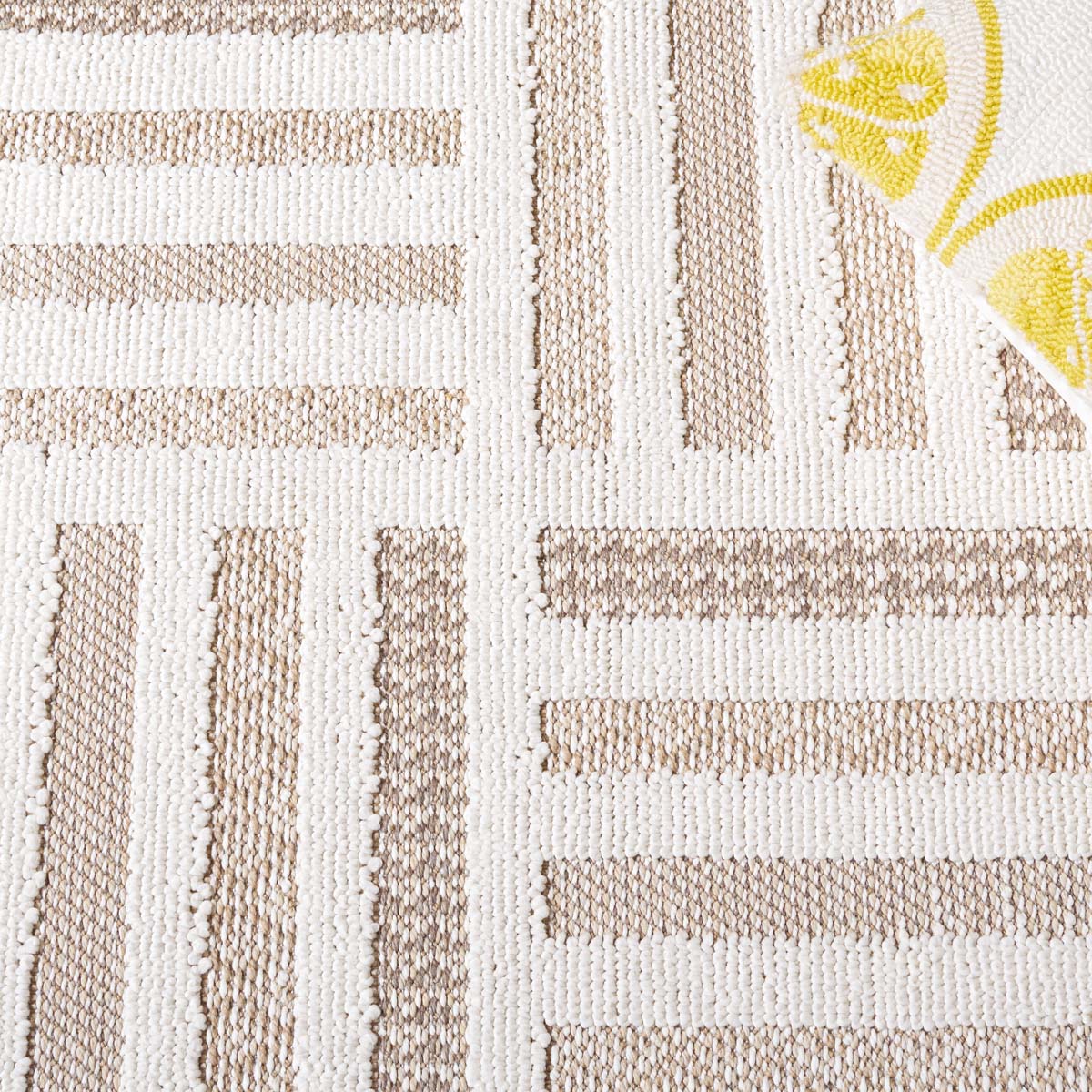 Safavieh Global 418 Rug, GLB418 - Ivory / Beige