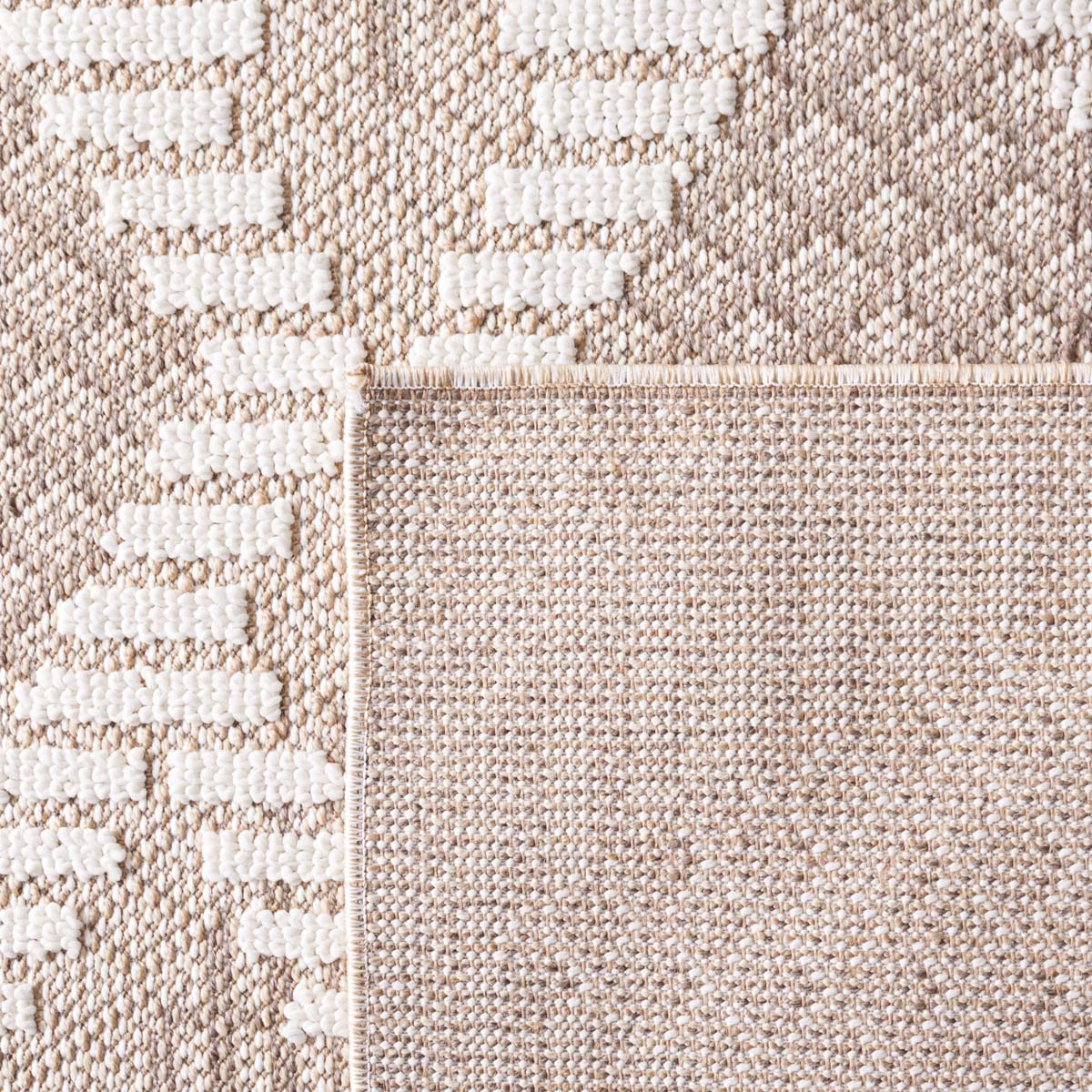 Safavieh Global 420 Rug, GLB420 - Beige / Ivory