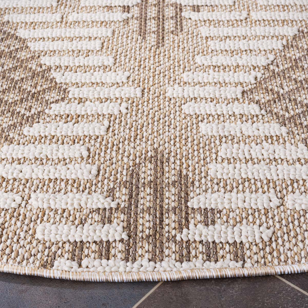 Safavieh Global 420 Rug, GLB420 - Beige / Ivory