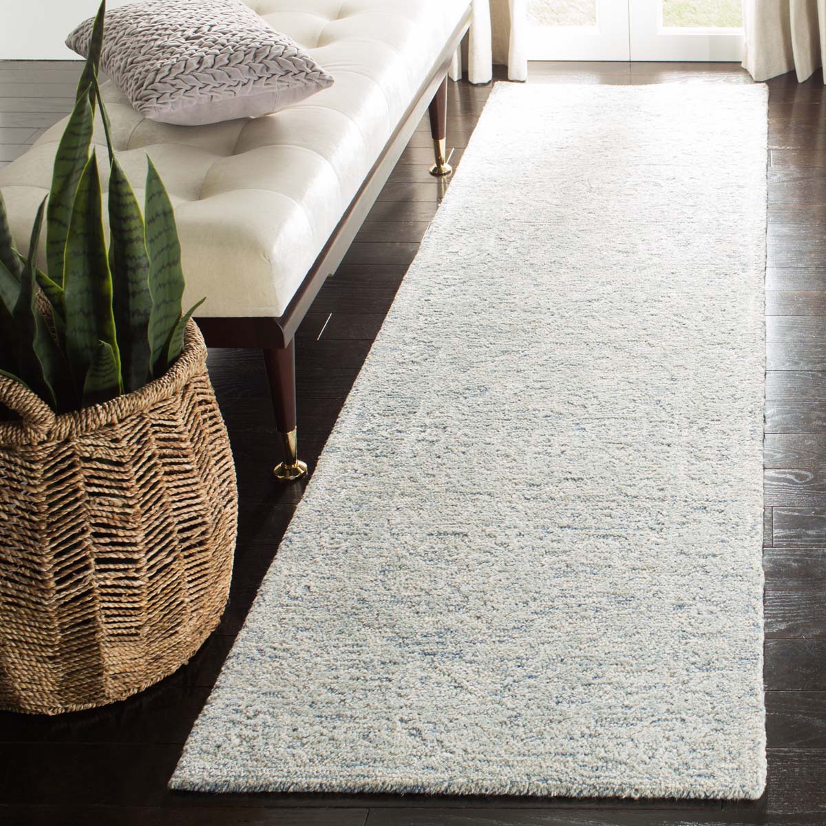Safavieh Glamour 537 Rug, GLM537 - Blue / Ivory