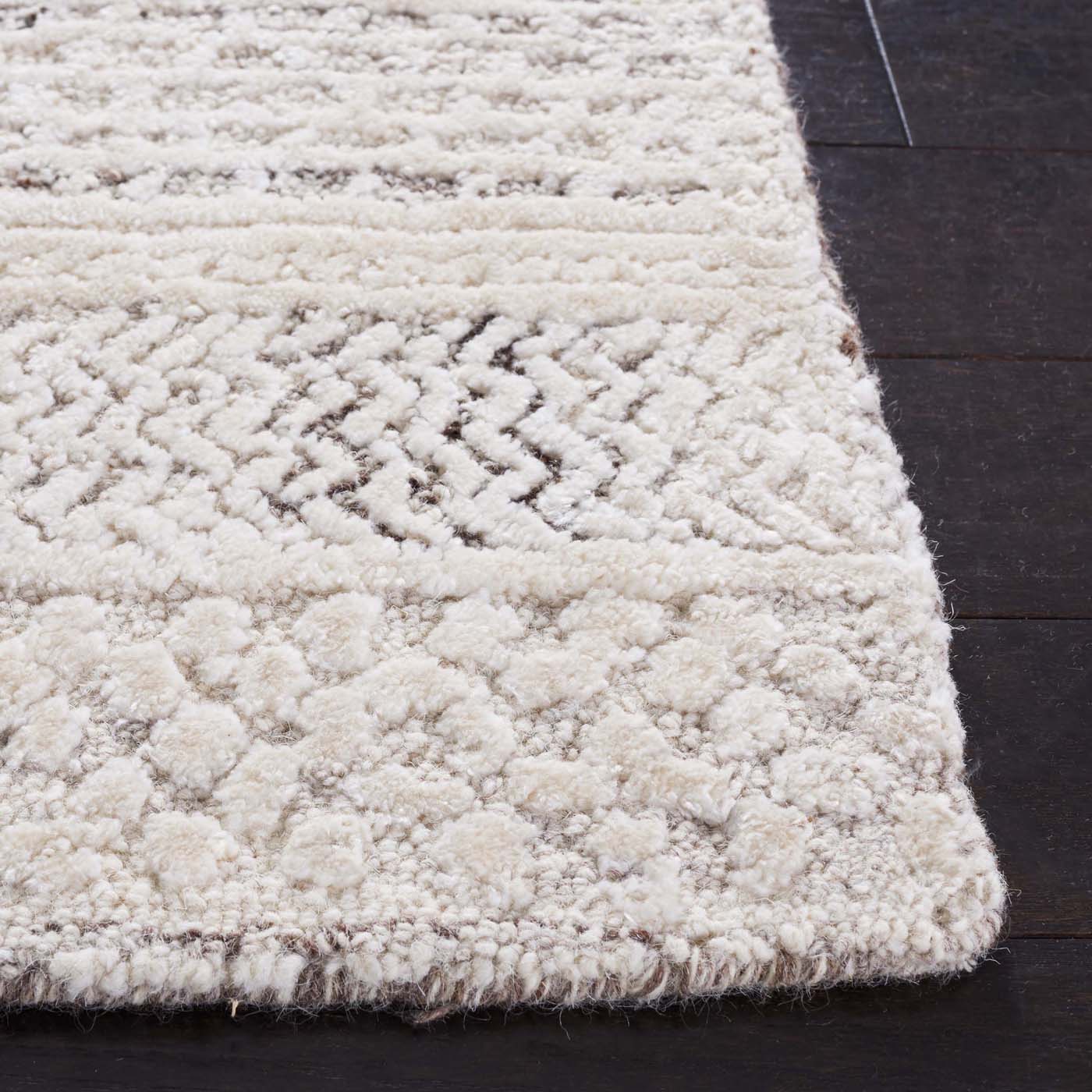 Safavieh Glamour 538 Rug, GLM538 - Natural / Ivory