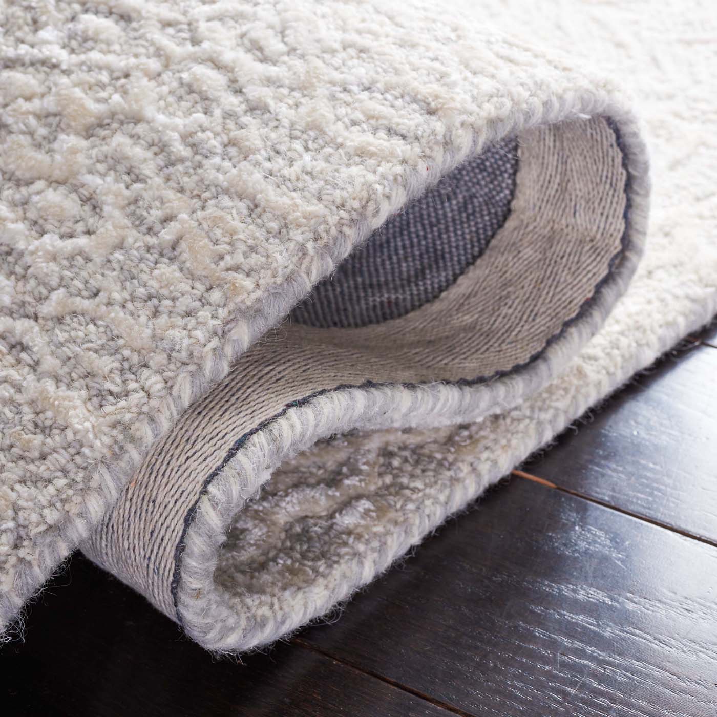 Safavieh Glamour 538 Rug, GLM538 - Grey / Ivory