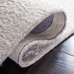 Safavieh Glamour 538 Rug, GLM538 - Grey / Ivory