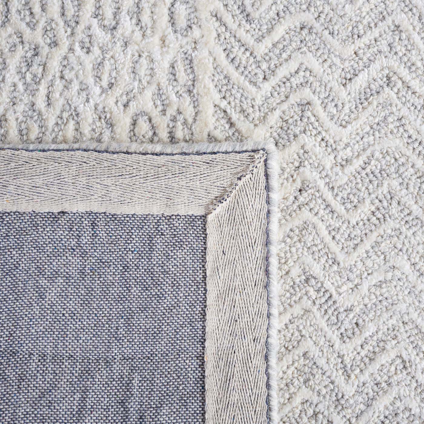 Safavieh Glamour 538 Rug, GLM538 - Grey / Ivory
