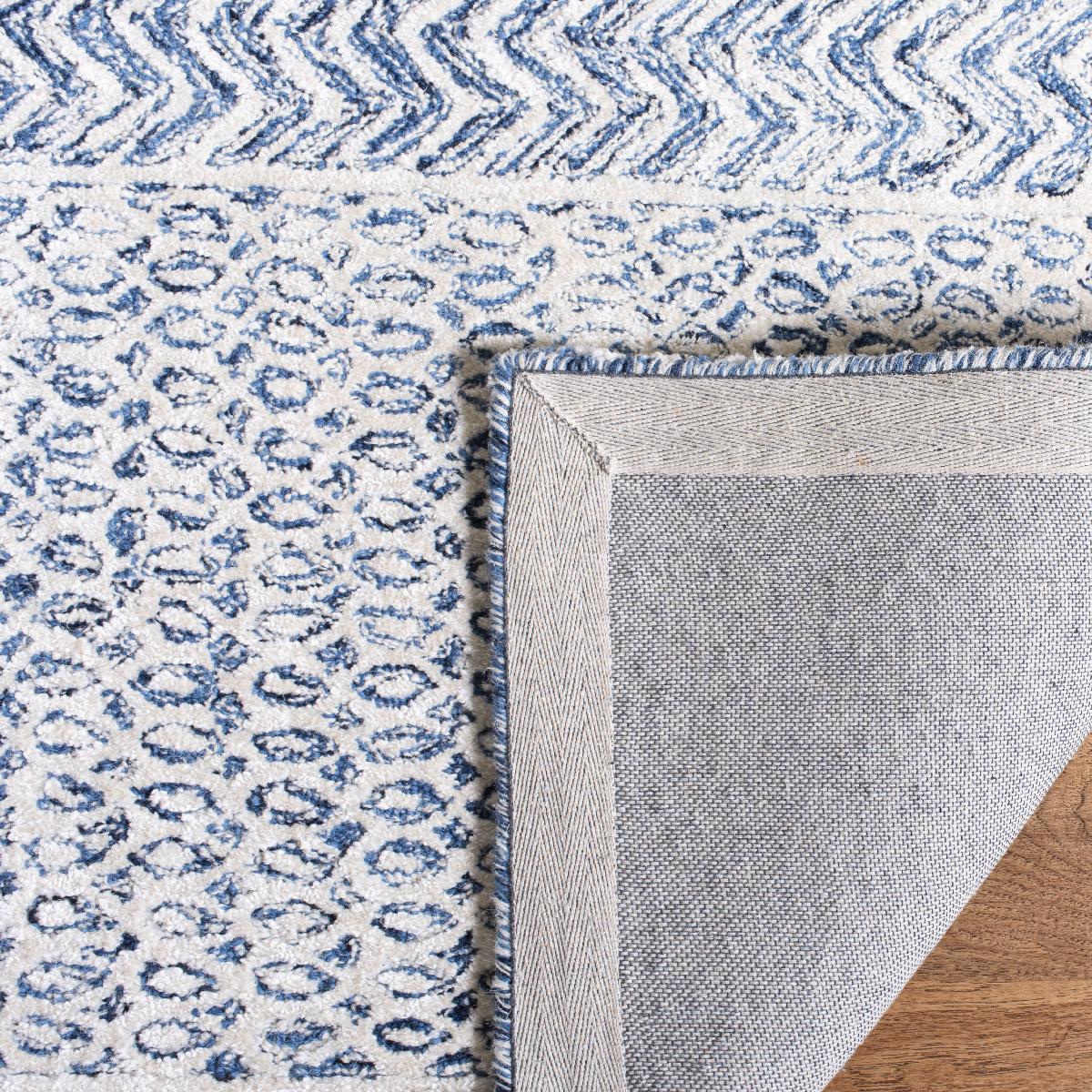 Safavieh Glamour 538 Rug, GLM538 - Navy / Ivory