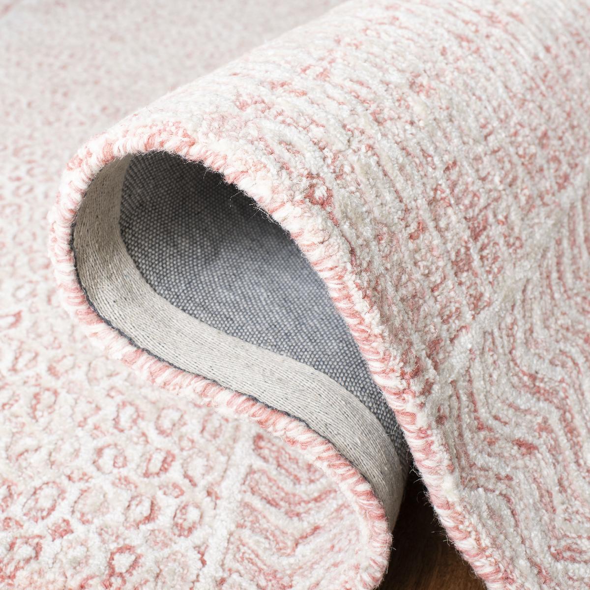 Safavieh Glamour 538 Rug, GLM538 - Light Pink / Ivory