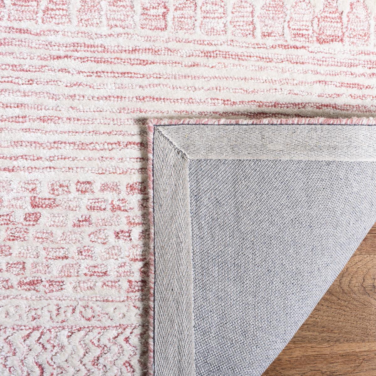 Safavieh Glamour 538 Rug, GLM538 - Light Pink / Ivory