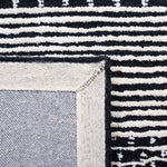 Safavieh Glamour 538 Rug, GLM538 - Black / Ivory