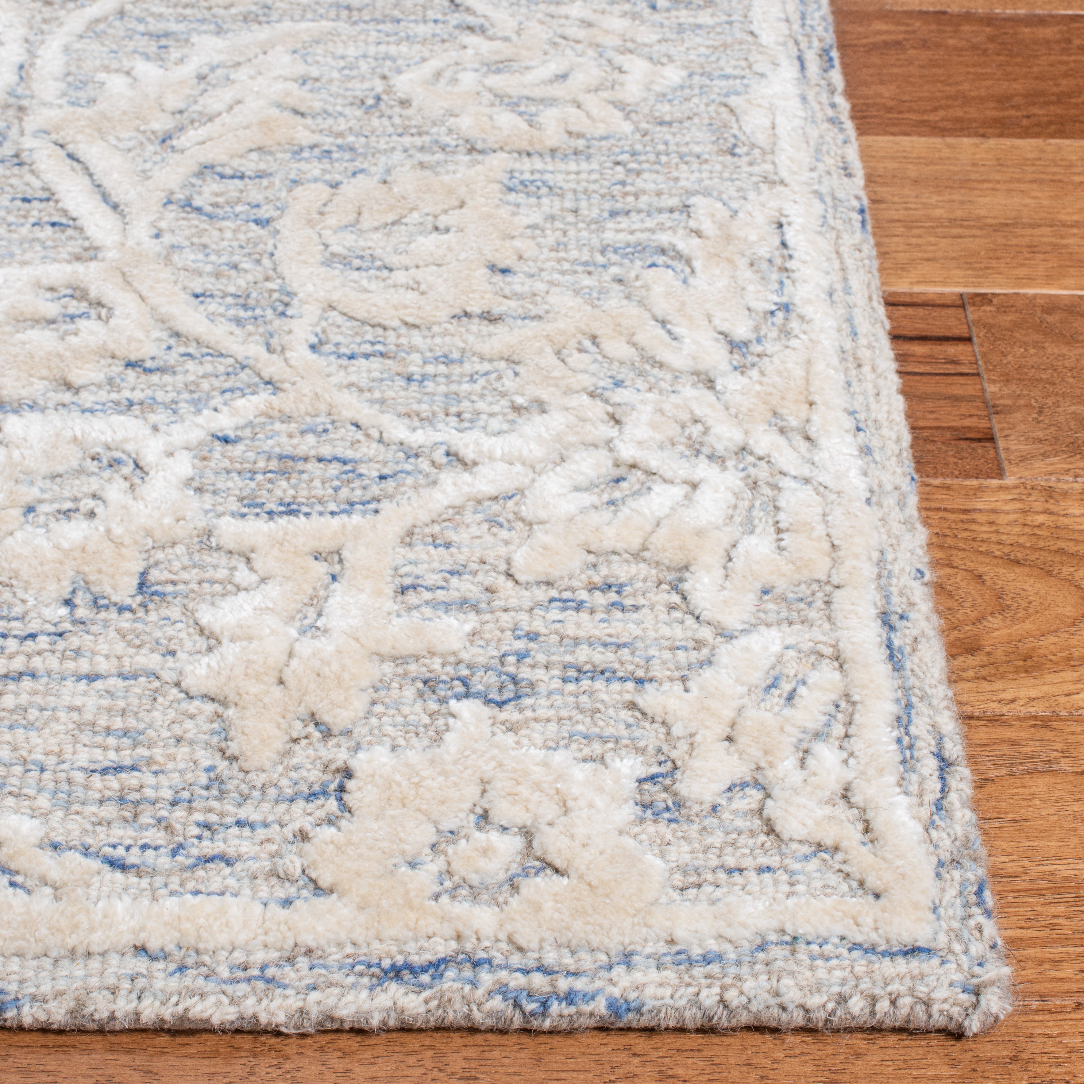 Safavieh Glamour 551 Rug, GLM551 - Blue / Ivory