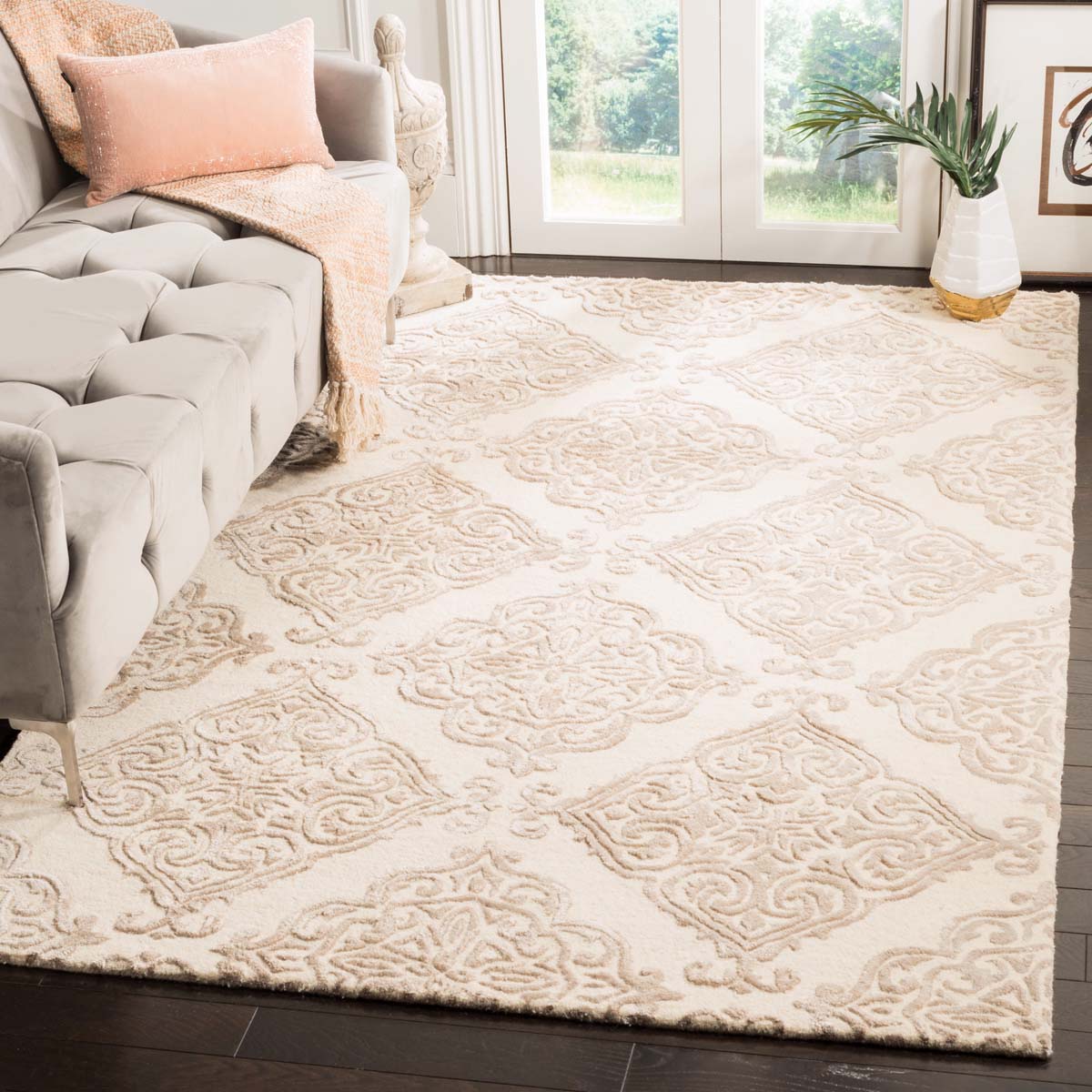 Safavieh Glamour 568 Rug, GLM568 - Ivory / Beige