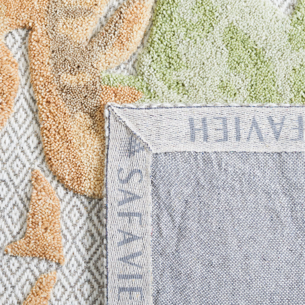 Safavieh Glamour 602 Rug, GLM602 - Pink / Grey