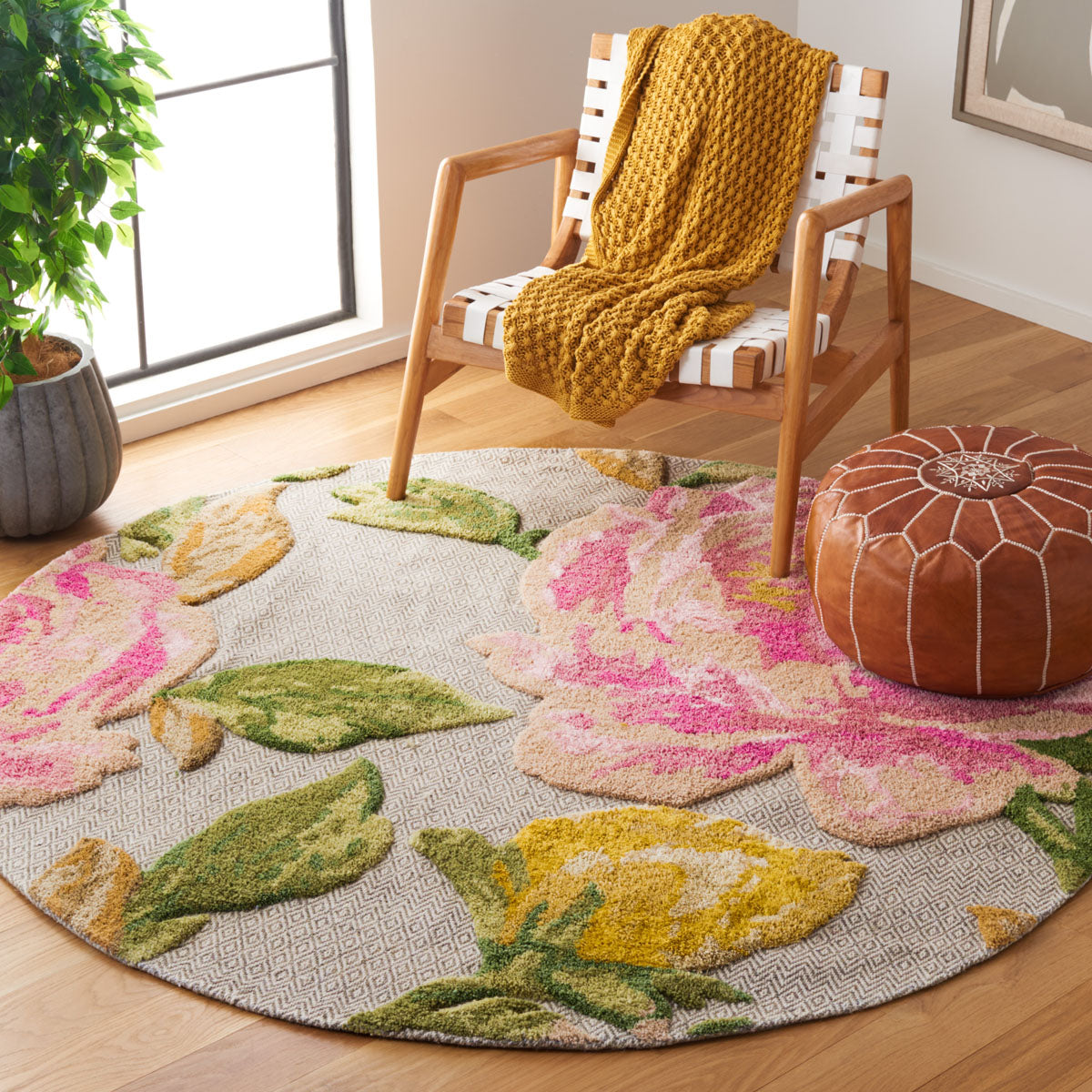 Safavieh Glamour 603 Rug, GLM603 - Pink / Grey