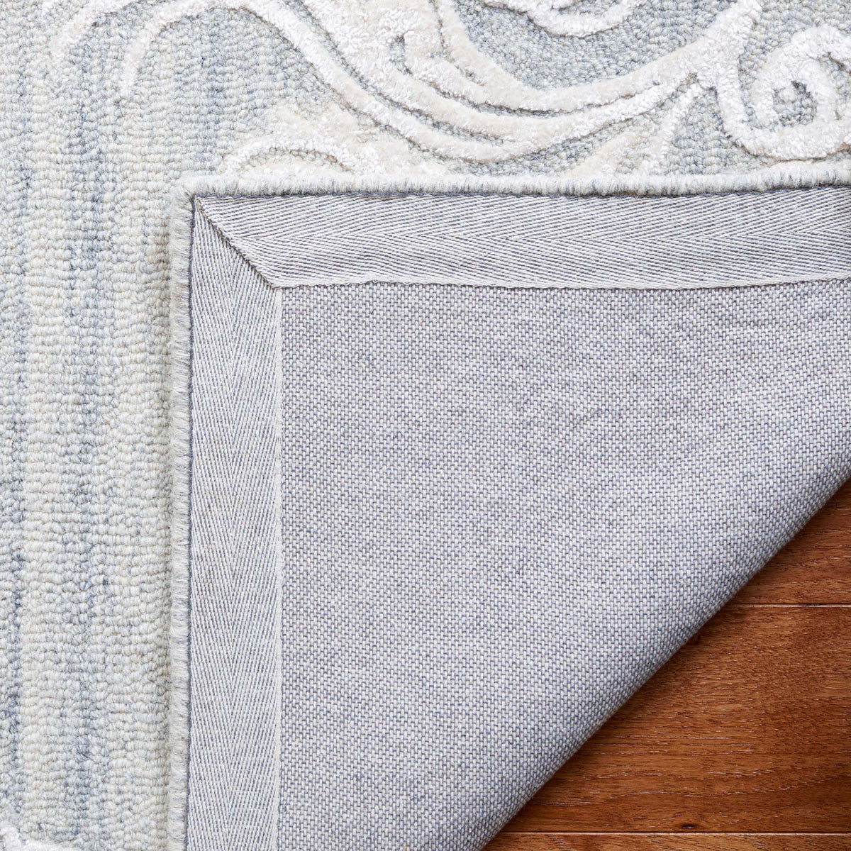 Safavieh Glamour 604 Rug, GLM604 - Silver / Ivory