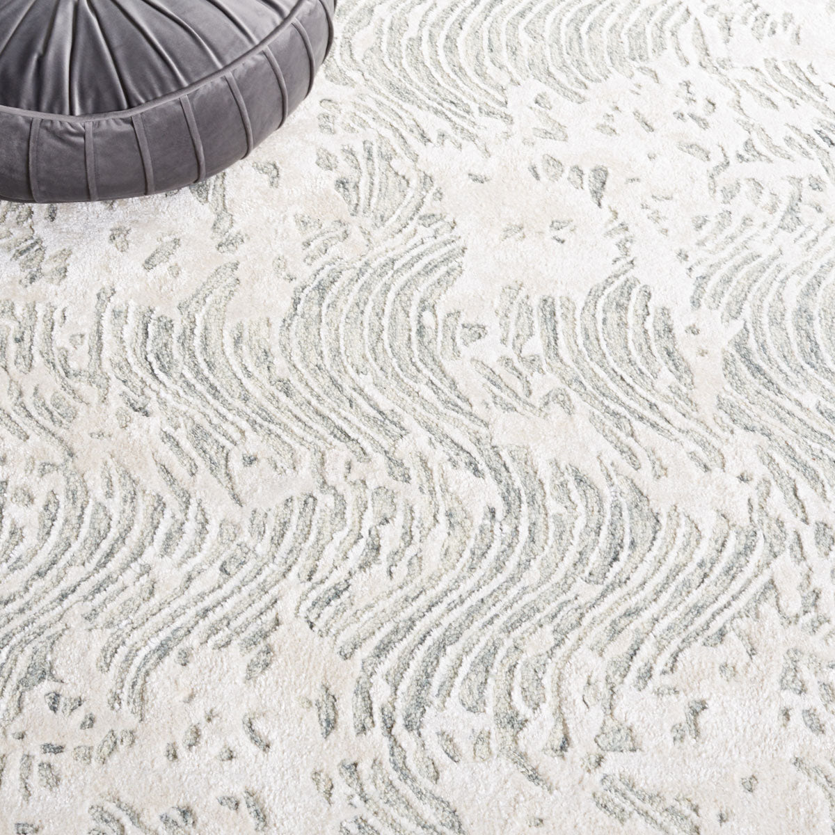 Safavieh Glamour 605 Rug, GLM605 - Grey / Ivory