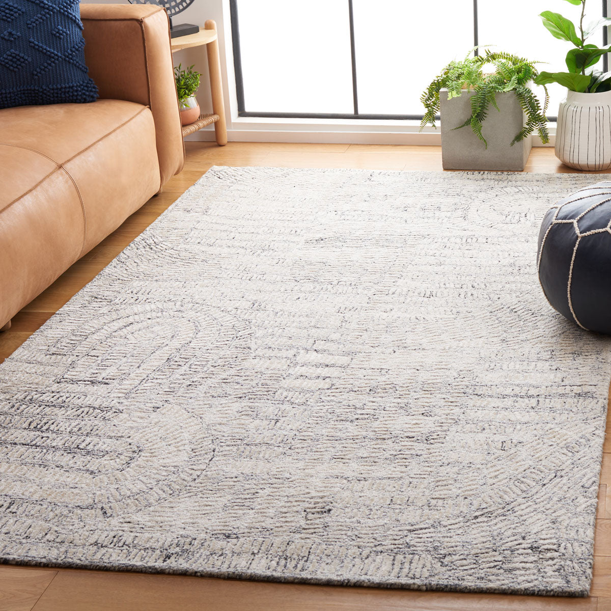 Safavieh Glamour 606 Rug, GLM606 - Grey / Ivory