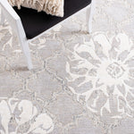 Safavieh Glamour 662 Rug, GLM662 - Silver / Ivory