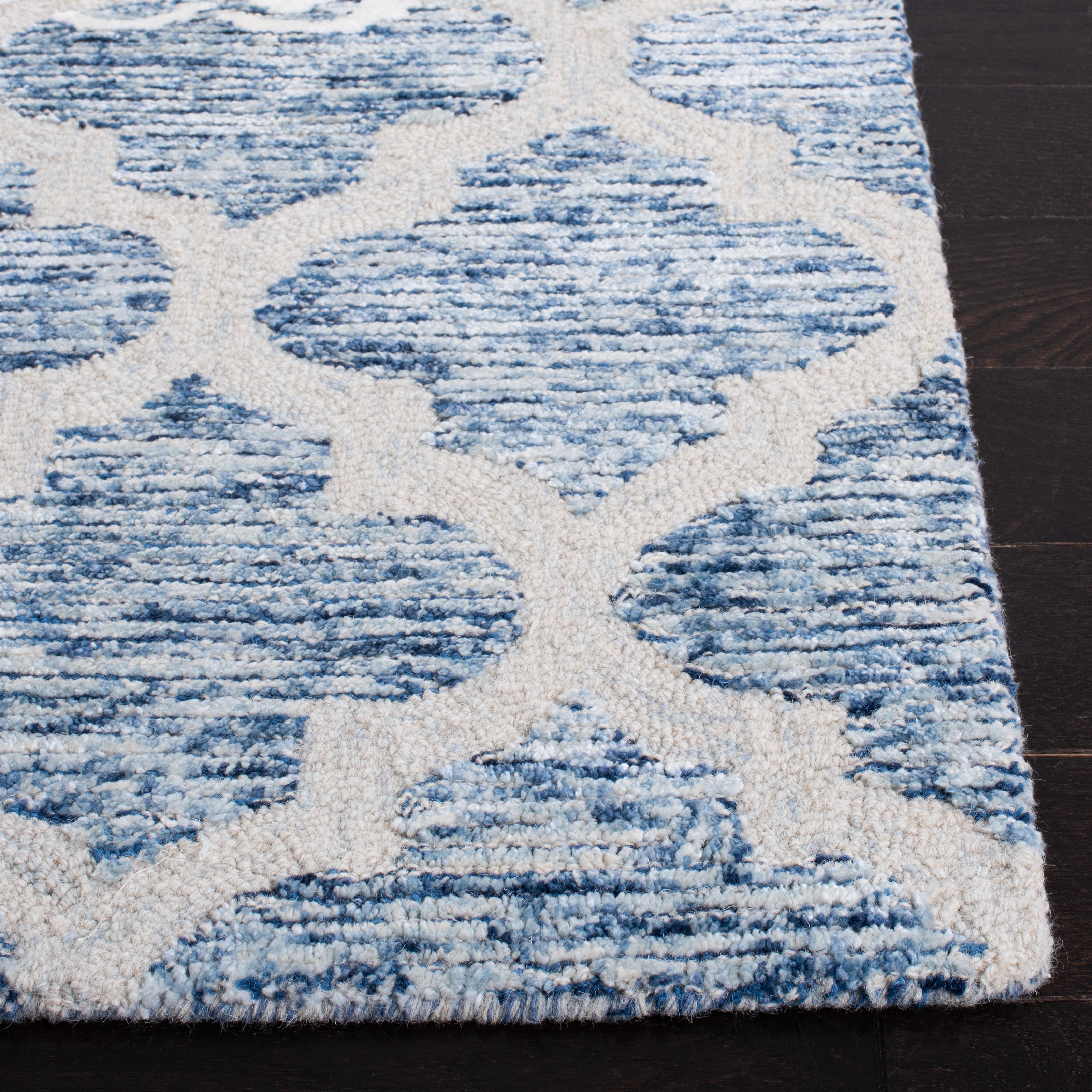 Safavieh Glamour 662 Rug, GLM662 - Navy / Ivory