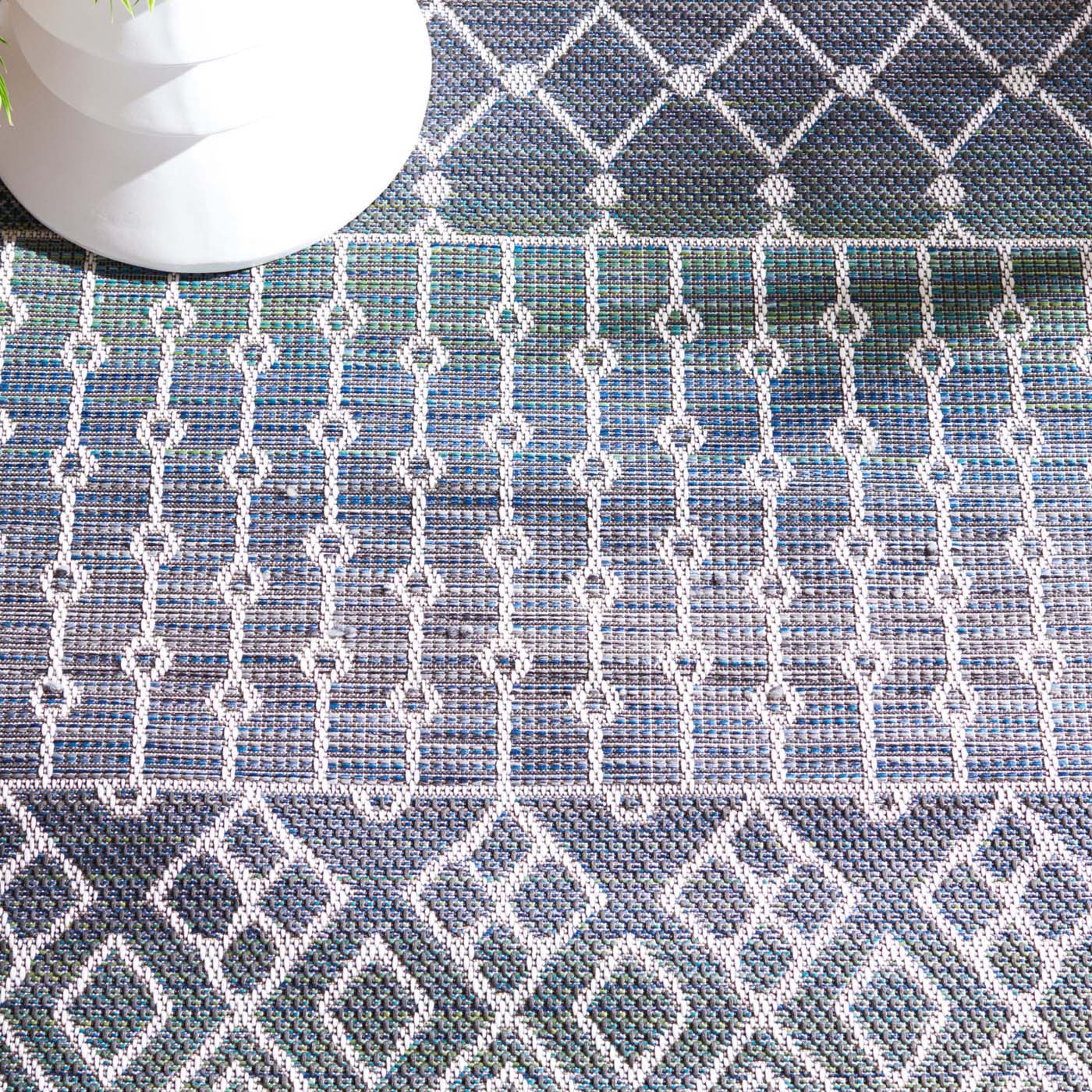 Safavieh Havana 301 Rug, HAV301 - Light Silver / Blue