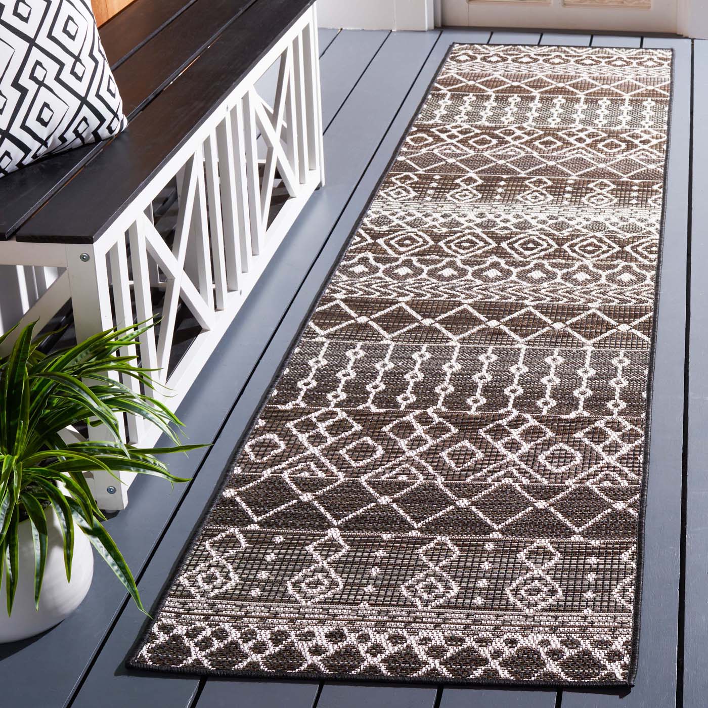 Safavieh Havana 301 Rug, HAV301 - Brown / Ivory