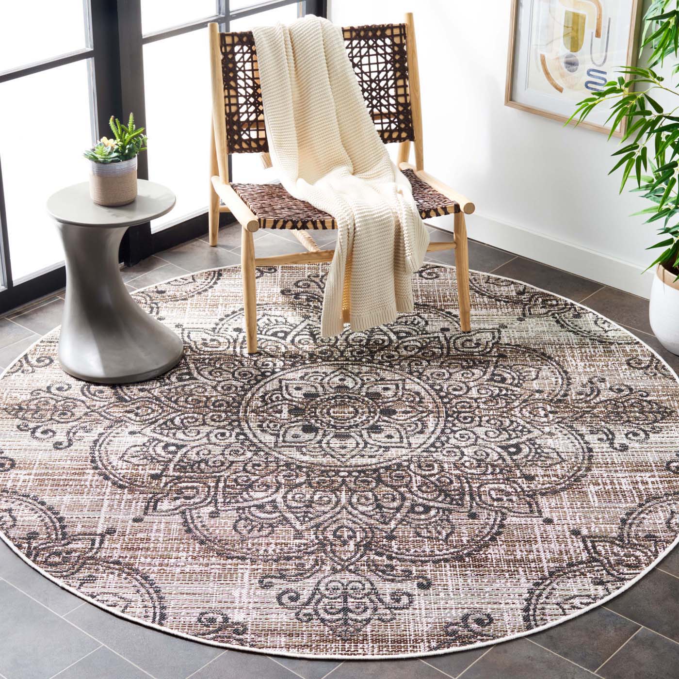 Safavieh Havana 319 Rug, HAV319 - Light Brown / Black
