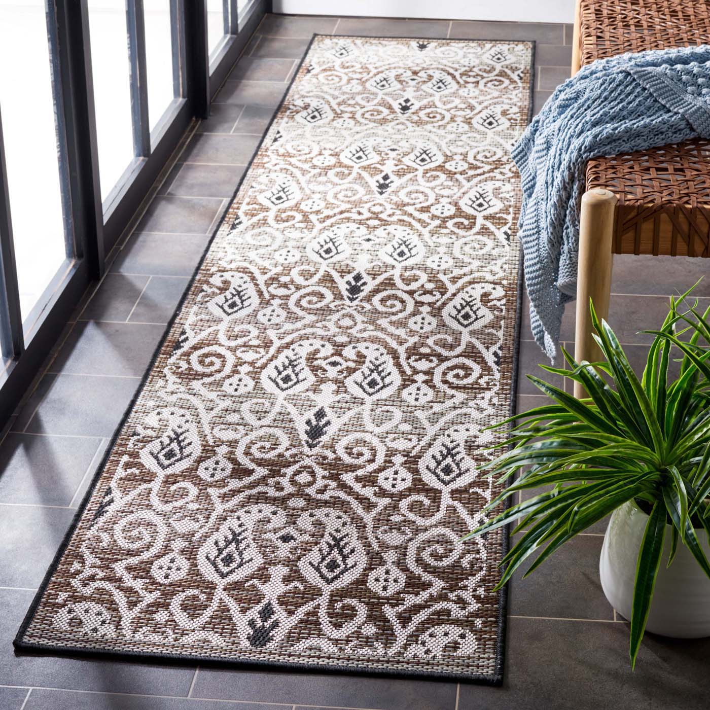 Safavieh Havana 321 Rug, HAV321 - Light Brown / Ivory