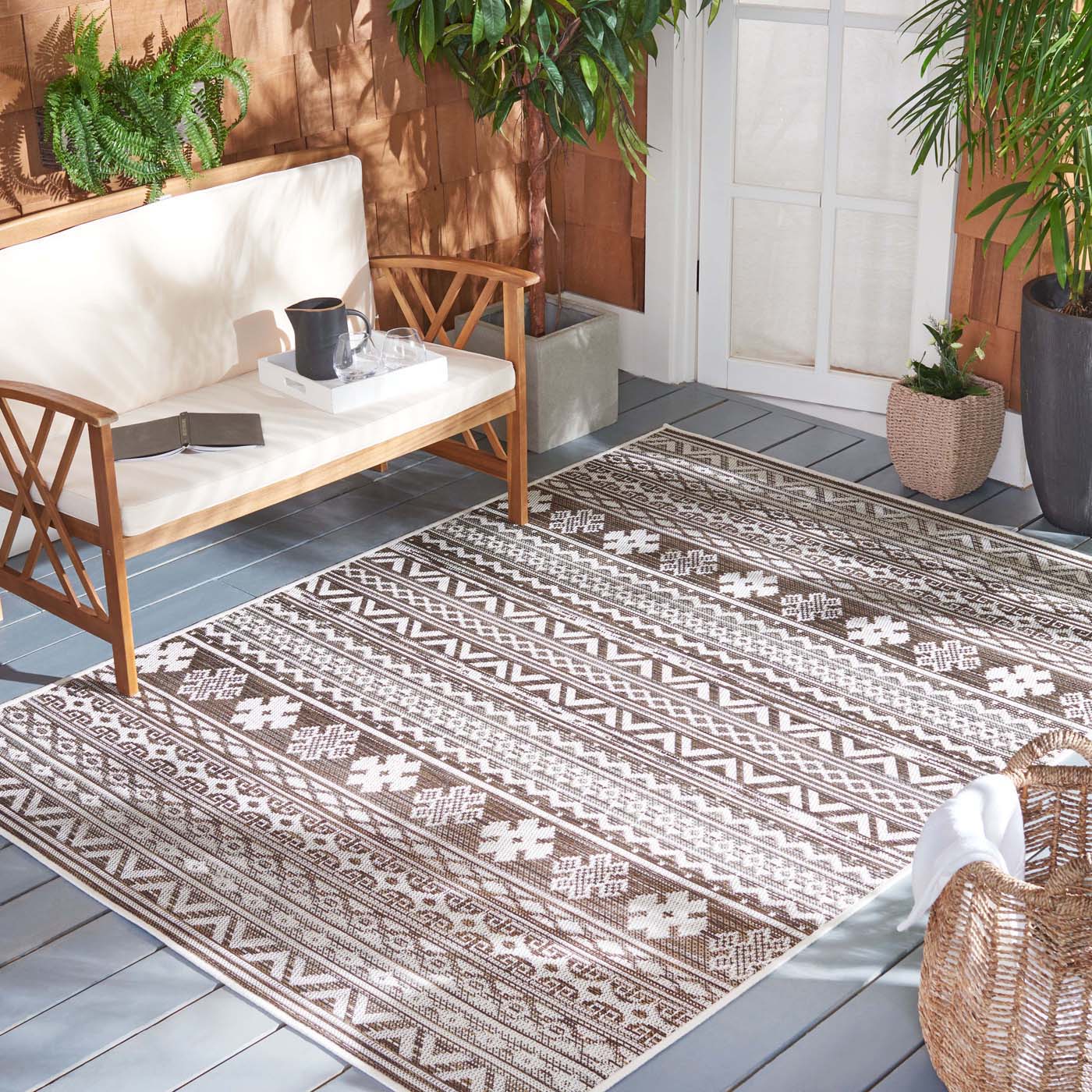 Safavieh Havana 331 Rug, HAV331 - Light Brown / Ivory