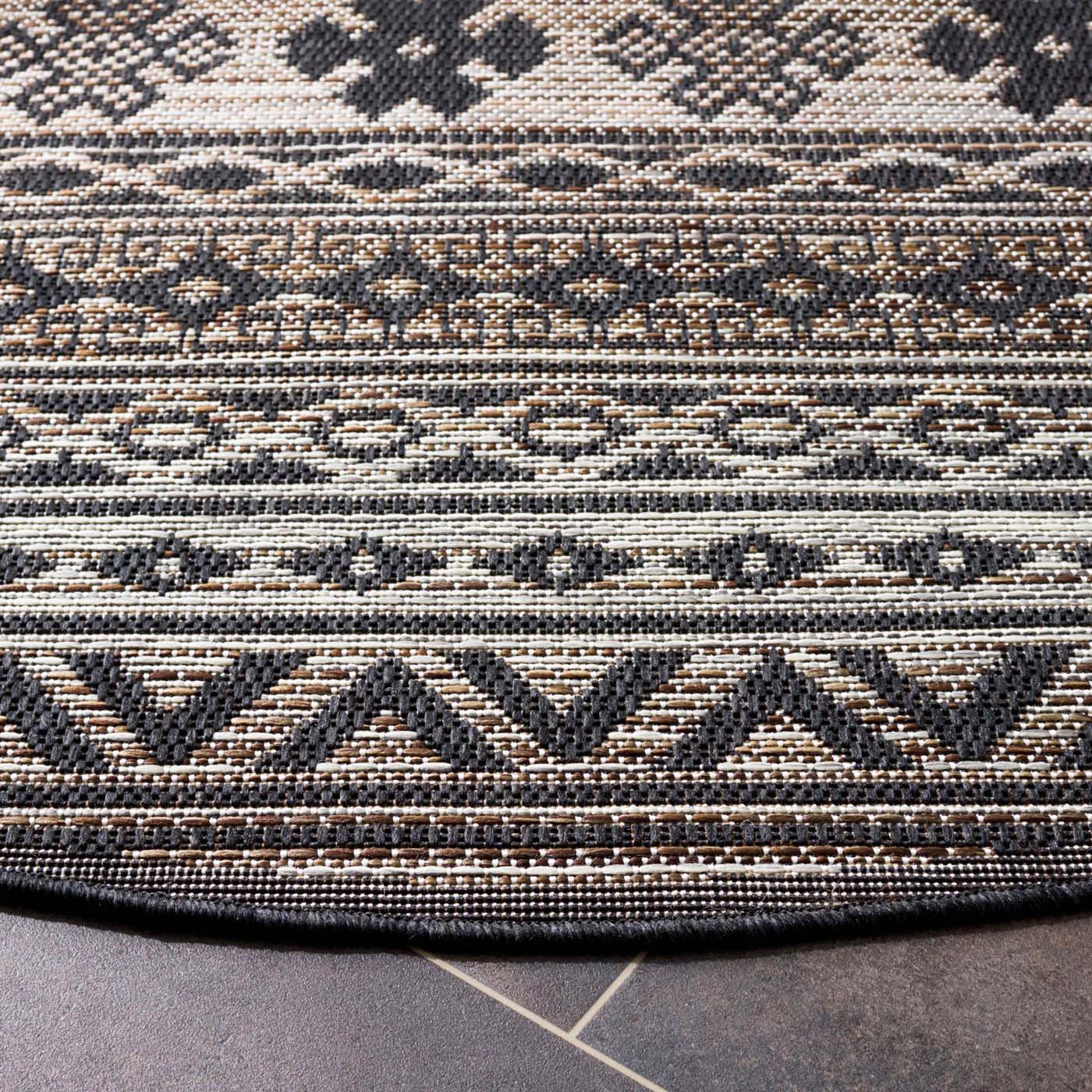 Safavieh Havana 331 Rug, HAV331 - Brown / Black