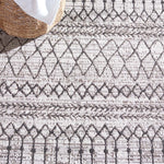 Safavieh Havana 370 Rug, HAV370 - Light Brown / Black