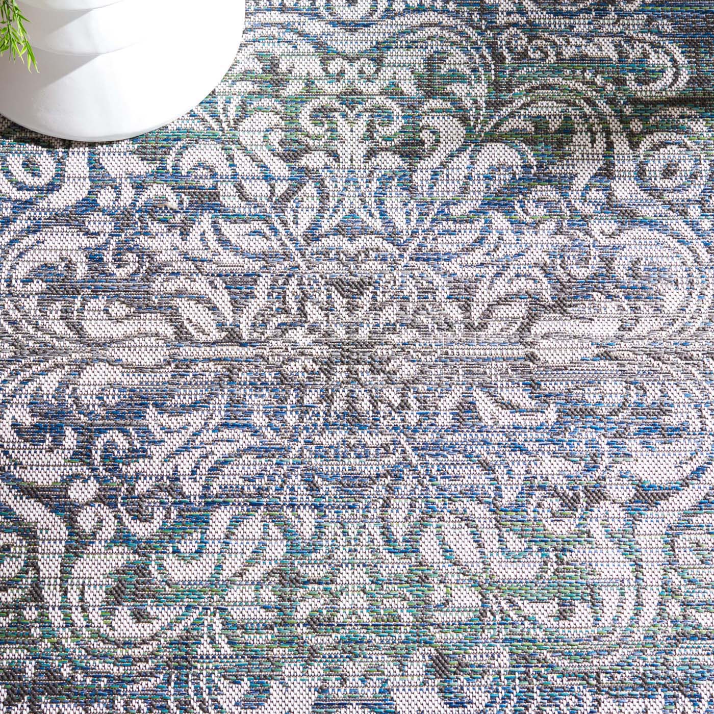Safavieh Havana 392 Rug, HAV392 - Light Silver / Blue