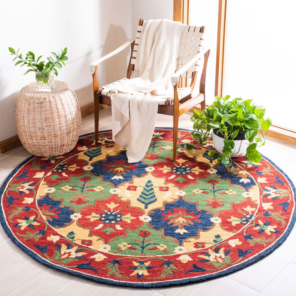 Safavieh Heritage 55 Rug, HG355 - Red / Green